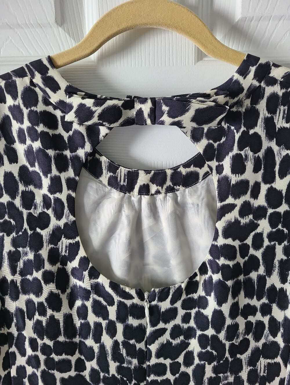 Kate Spade Silk Leopard Shift Dress - Picture 4 of 6